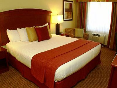 Quality Inn & Suites Santa Cruz Mountains Ben Lomond Exterior photo